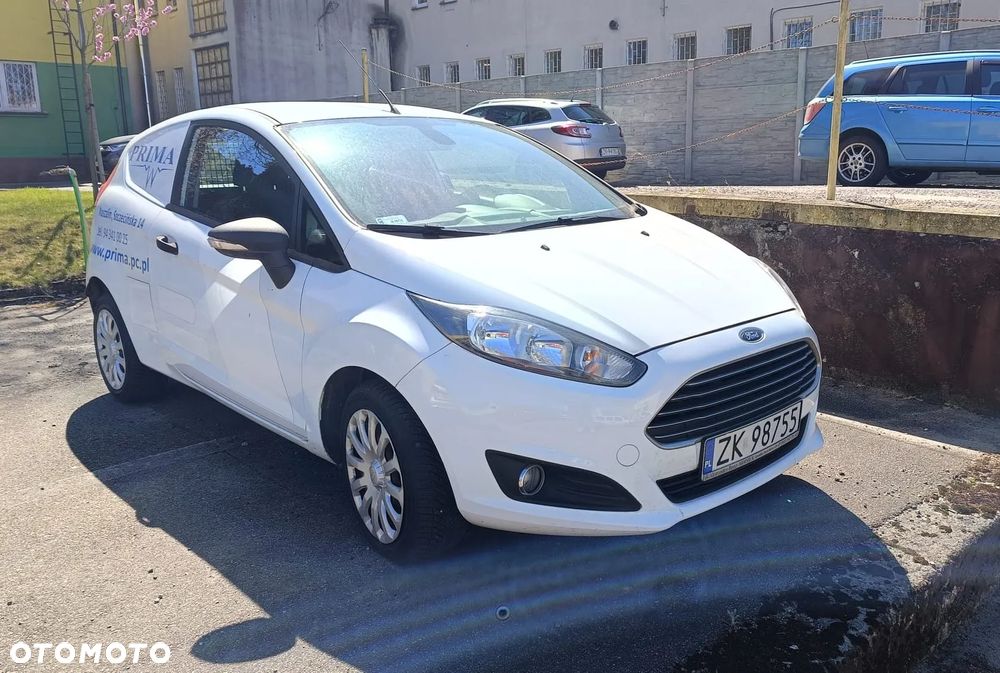 Ford Fiesta - 3