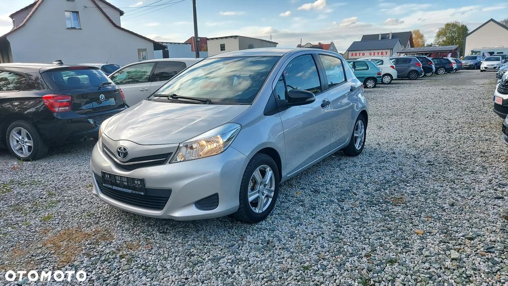 Toyota Yaris 1.33 VVT-i Executive - 17