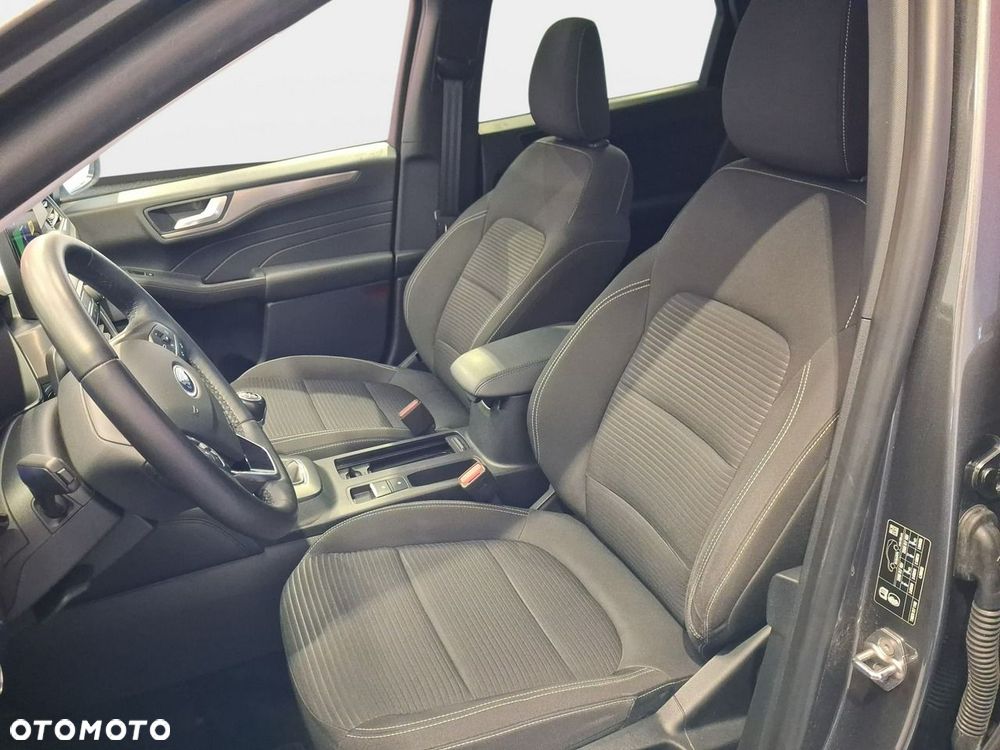Ford Kuga 1.5 EcoBoost TITANIUM - 11
