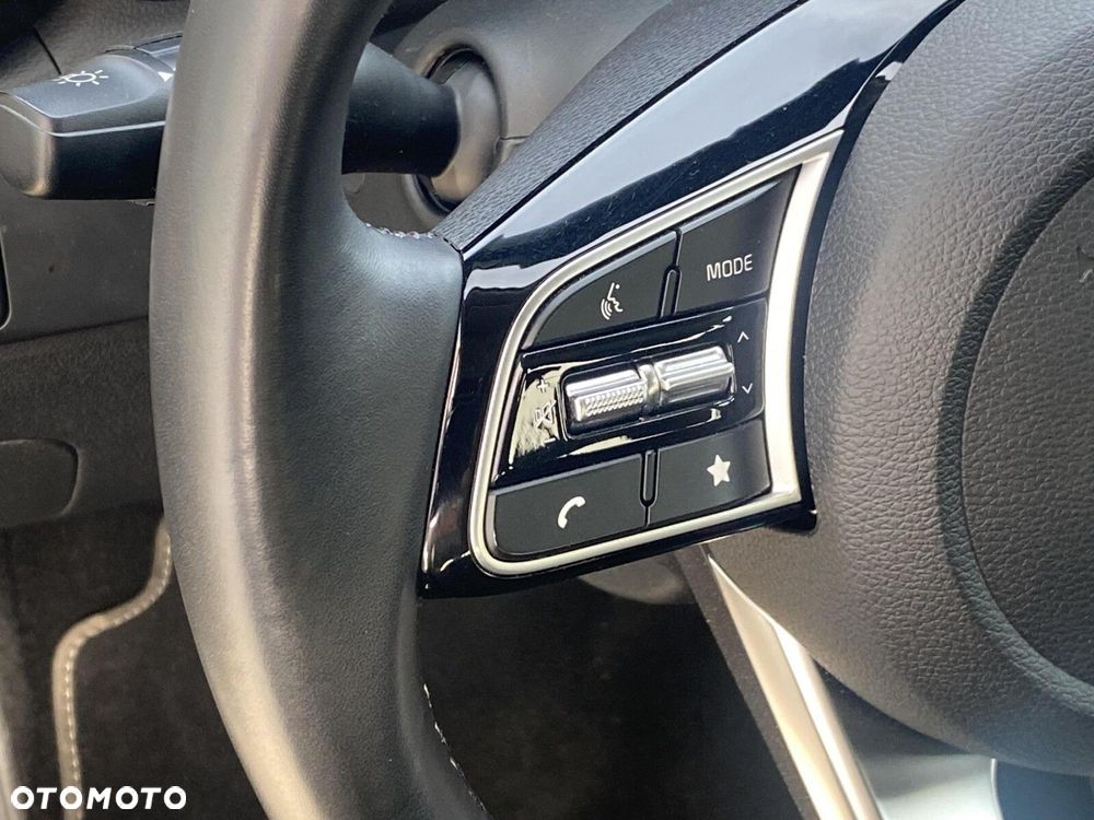 Kia Ceed - 12