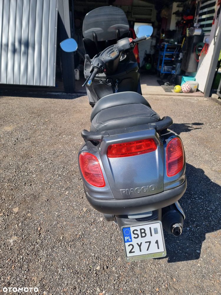 Piaggio X9 - 8