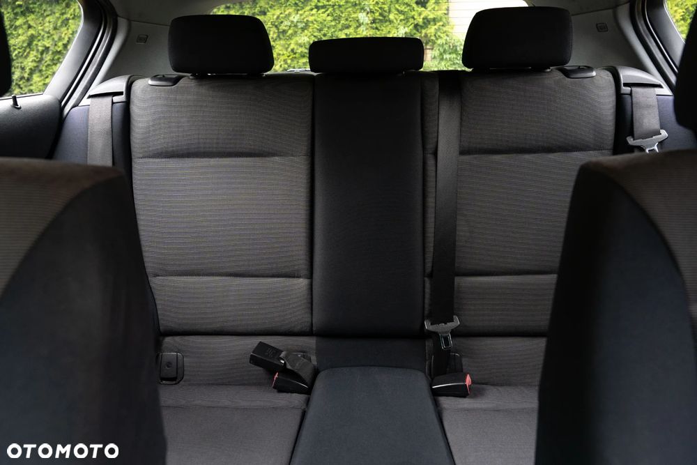 BMW Seria 1 - 24