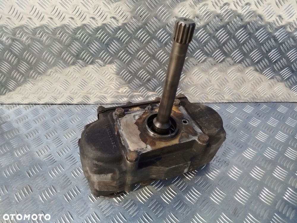 PRZYSTAWKA ODBIORU MOCY DAF XF 106 - 1