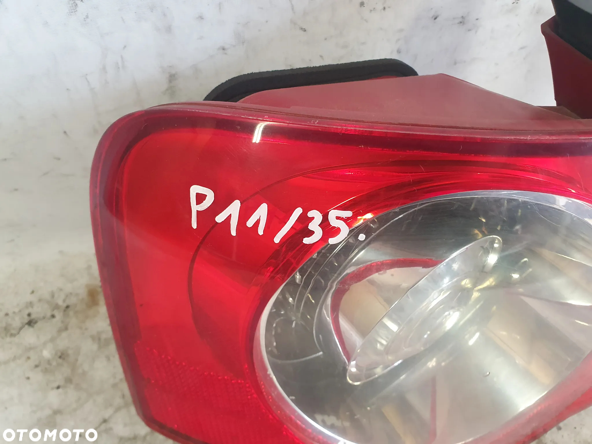 * LAMPA TYLNA PRAWA TYŁ PRAWO VOLKSWAGEN PASSAT B6 LED SEDAN - 5