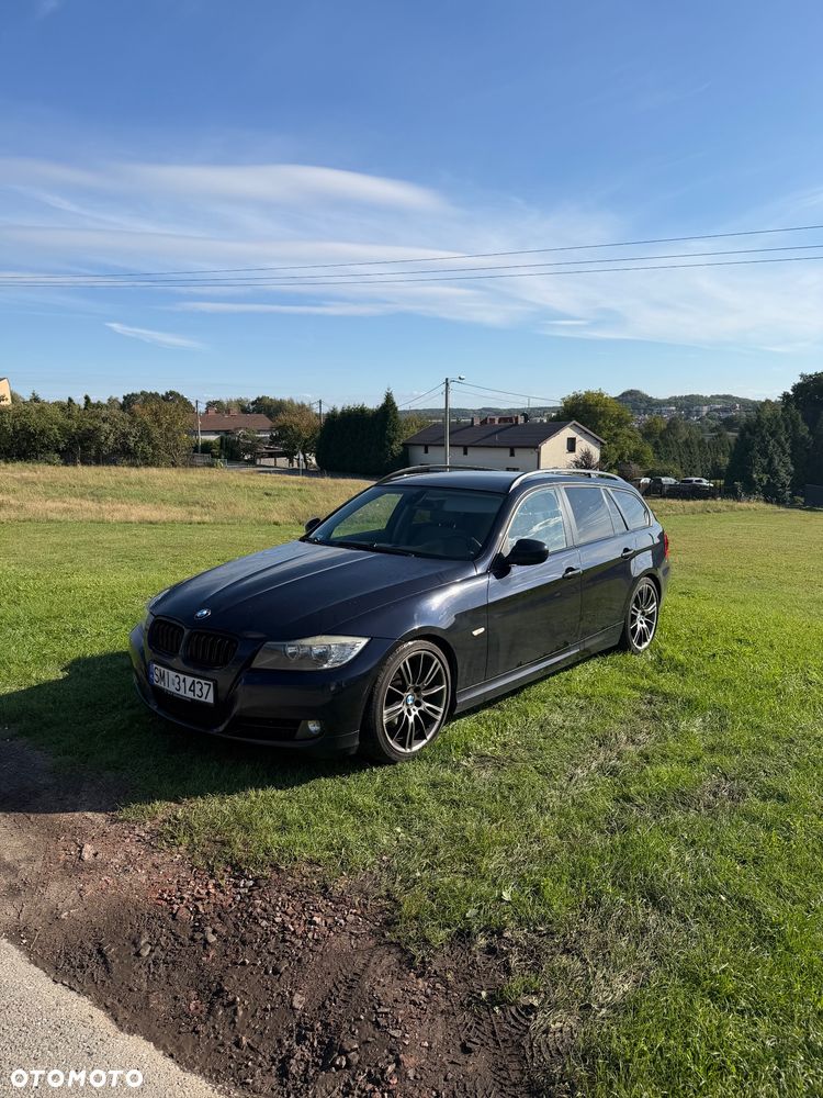 BMW Seria 3 320i - 1