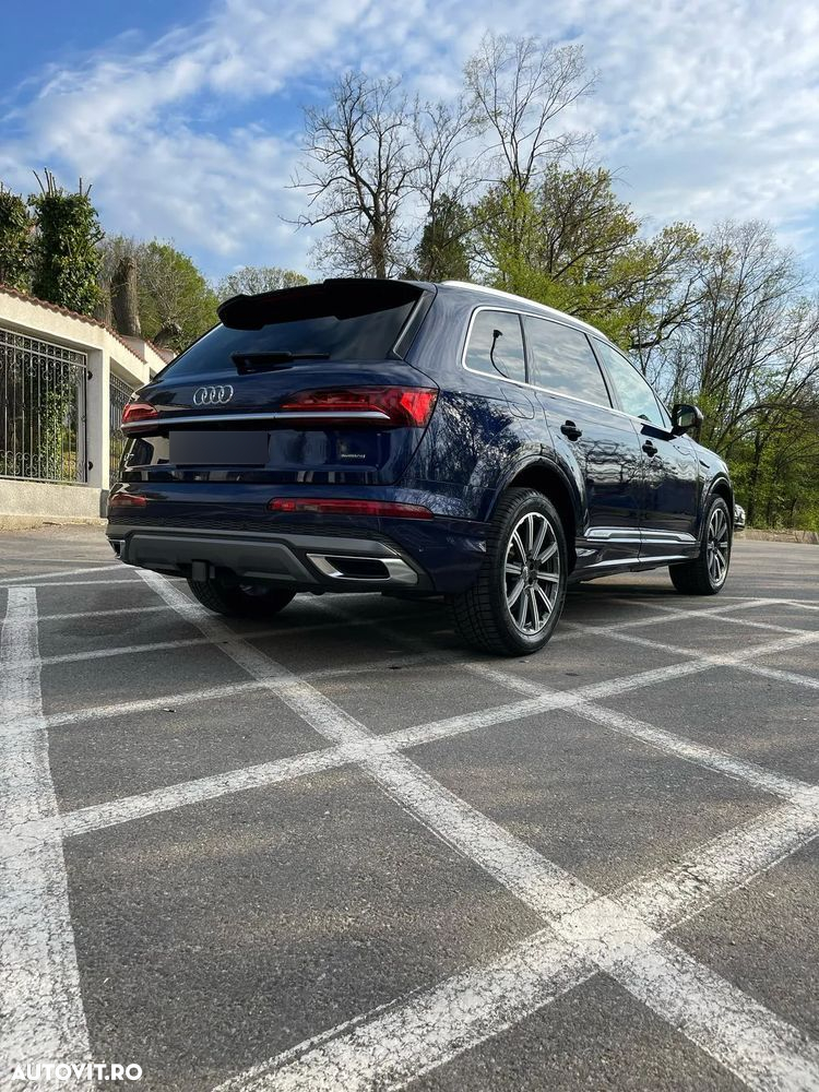 Audi Q7 3.0 55 TFSIe quattro Tiptronic S Line - 4