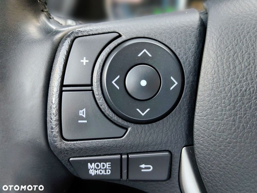 Toyota Auris Hybrid 135 Premium - 24