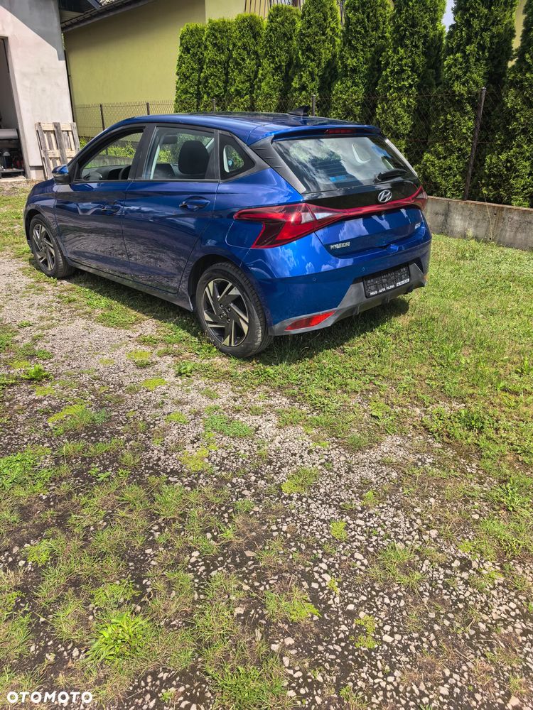 Hyundai i20 blue 1.2 Pure - 4