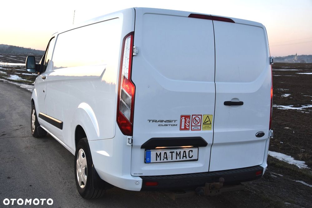 Ford TRANSIT CUSTOM 300 L2H1 - 10