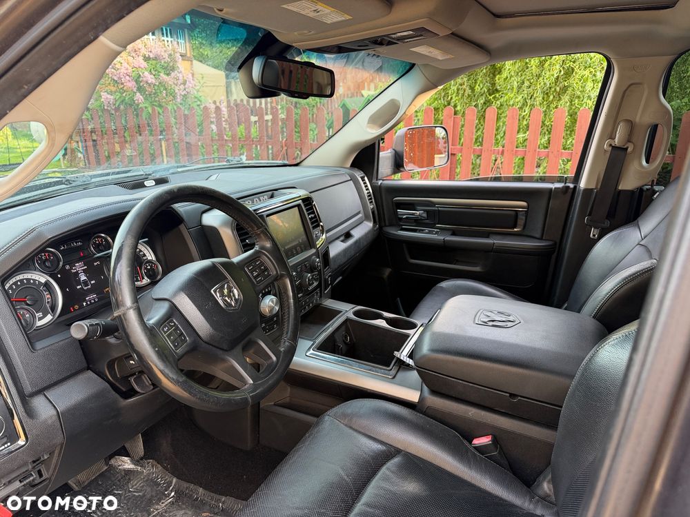 Dodge RAM 5.7 4x4 - 6