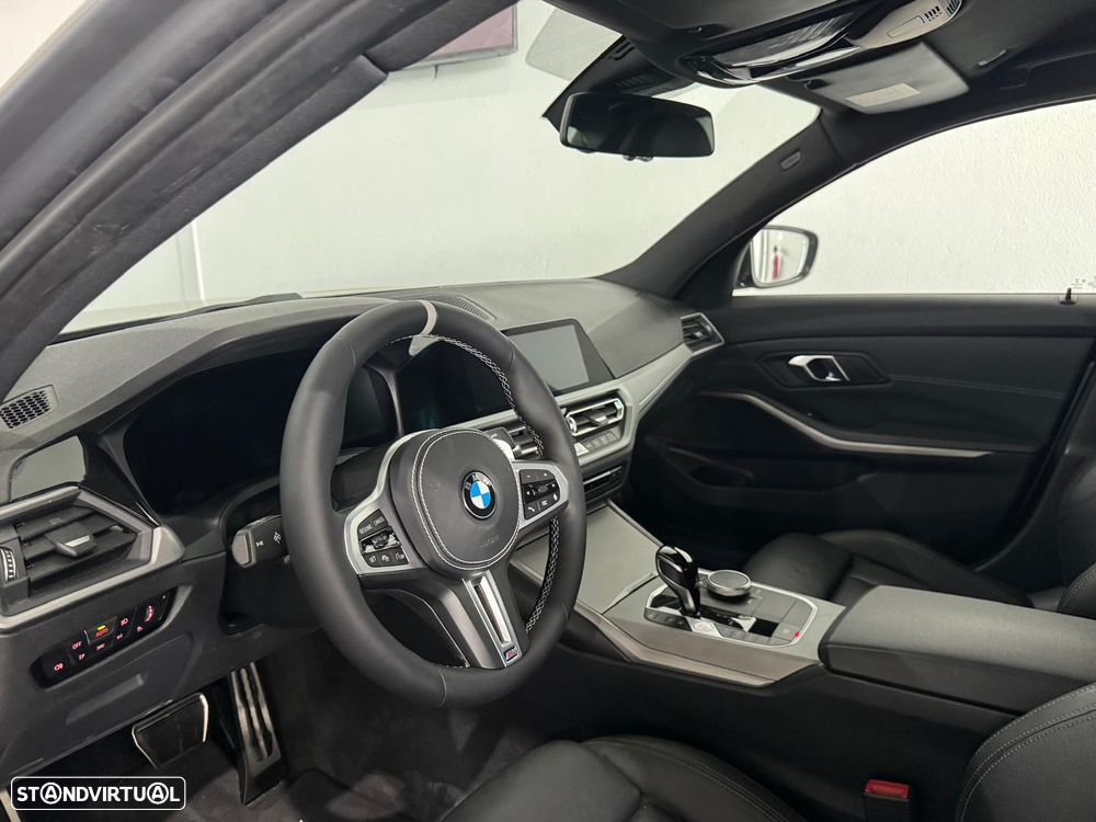 BMW 330 e Pack M Auto - 9