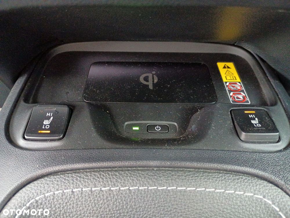 Toyota Corolla 2.0 Hybrid Style - 18