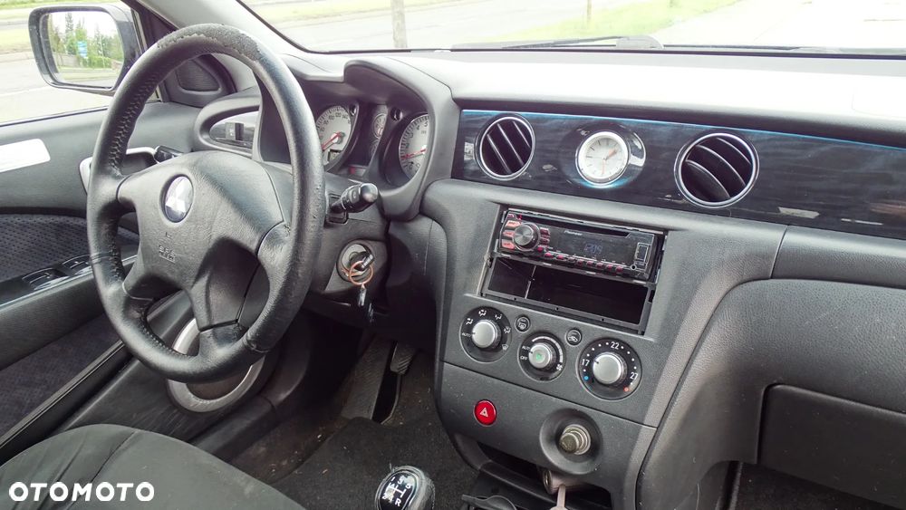 Mitsubishi Outlander 2.0 Sport 4WD - 12