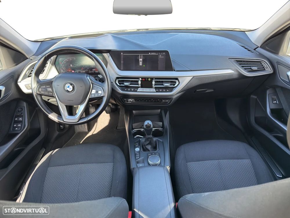 BMW 116 i Advantage - 8