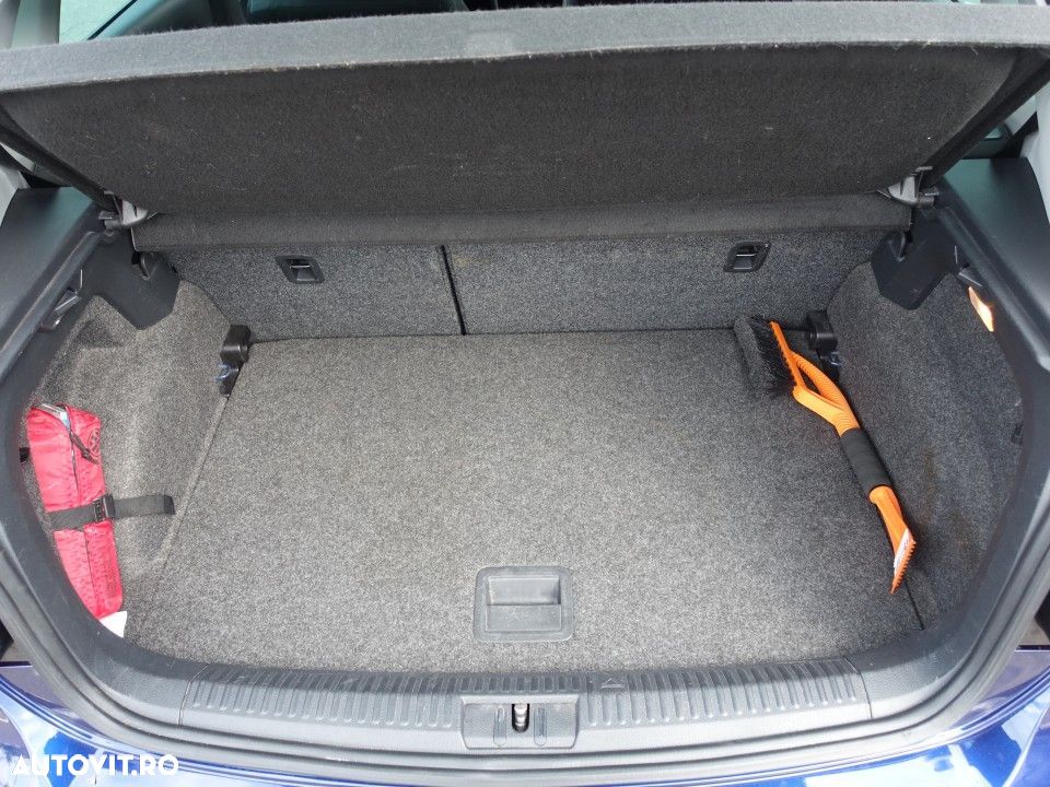 Volkswagen Polo - 19