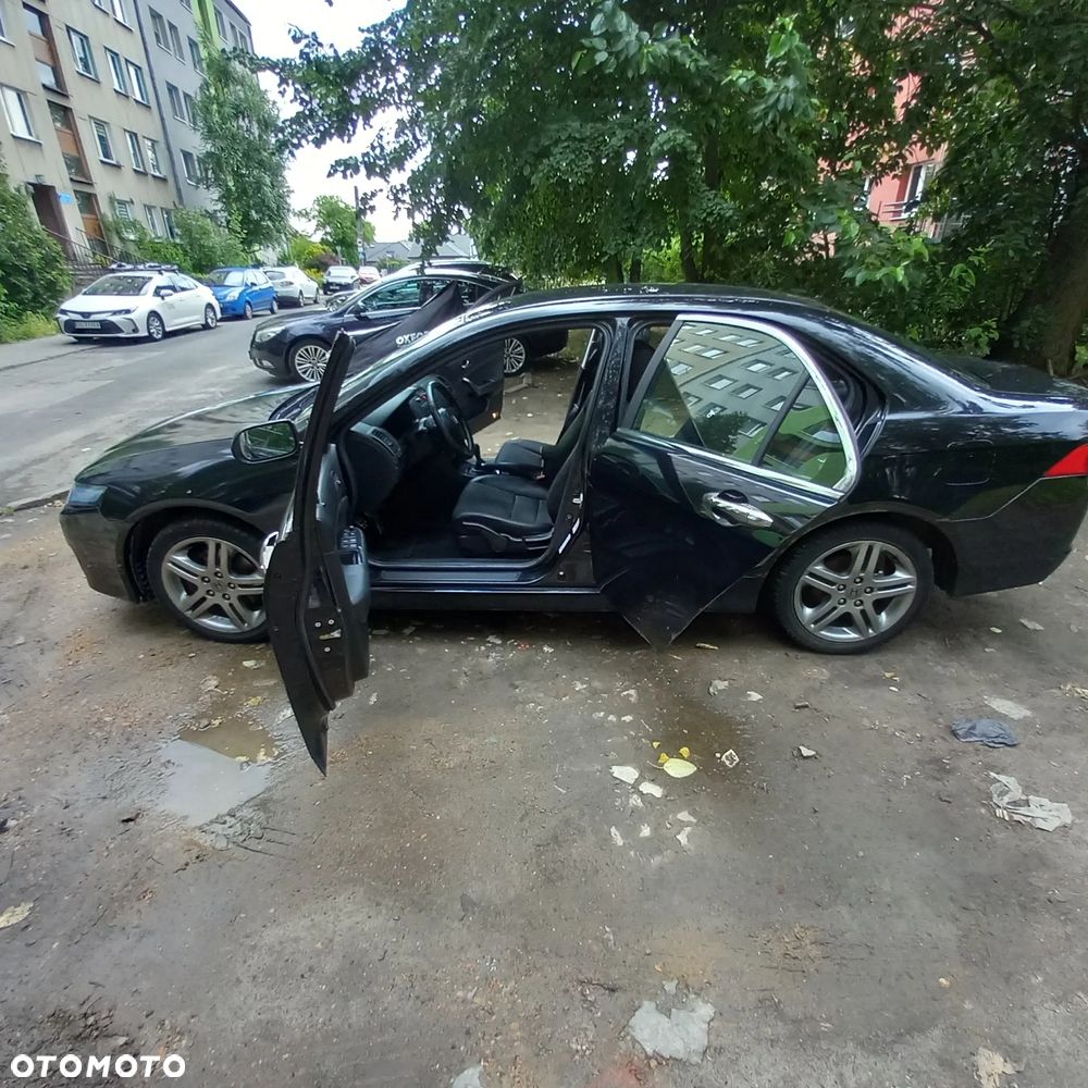 Honda Accord 2.0 i Executive - 20
