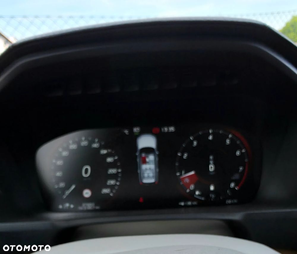 Volvo XC 90 - 26