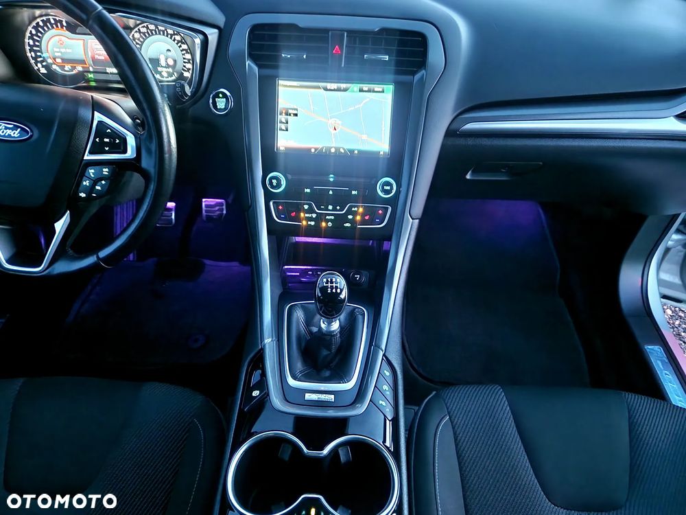 Ford Mondeo SW 2.0 TDCi Titanium - 15