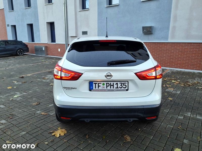 Nissan Qashqai 1.2 DIG-T TEKNA+ - 8