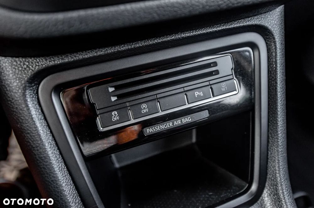Volkswagen Sharan - 30