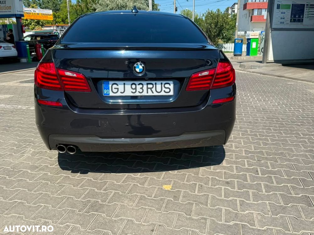 BMW Seria 5 530d AT - 13