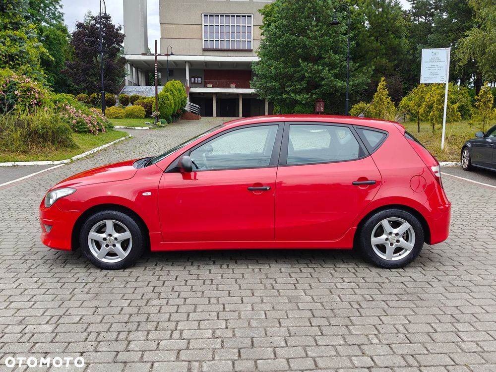 Hyundai i30 1.4 Blue Comfort - 15