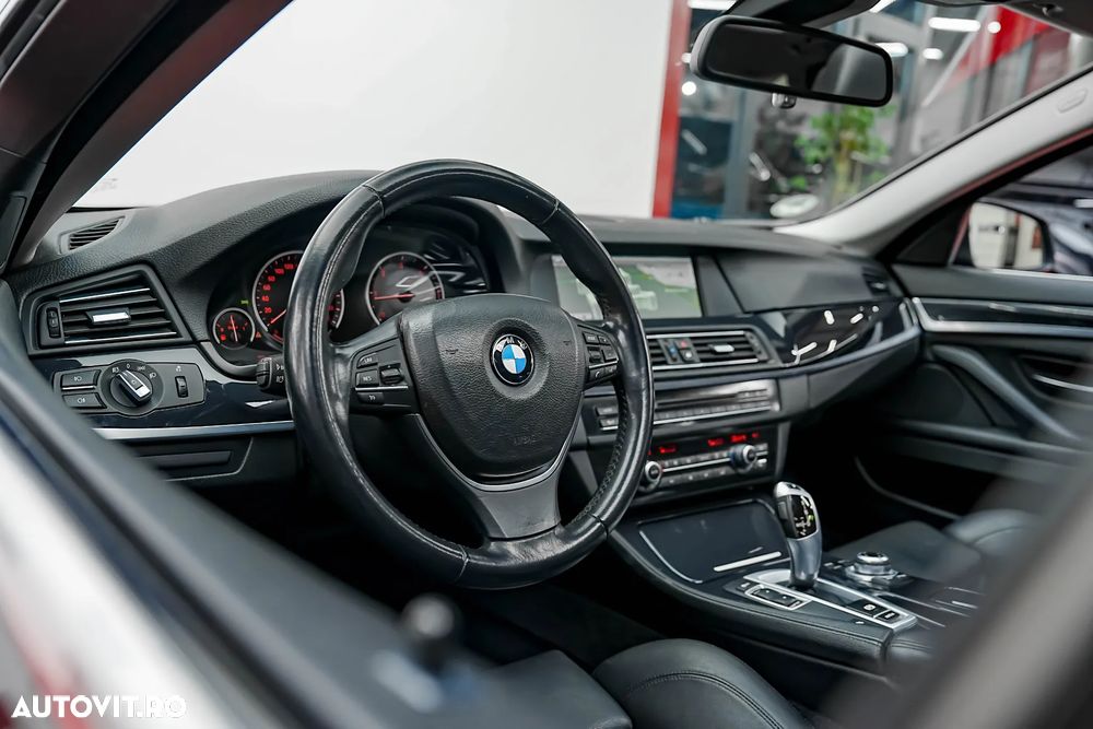 BMW Seria 5 525d Aut. Luxury Line - 21