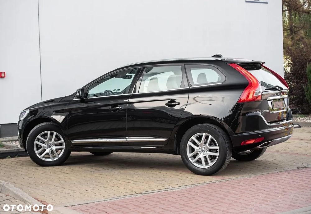 Volvo XC 60 - 6