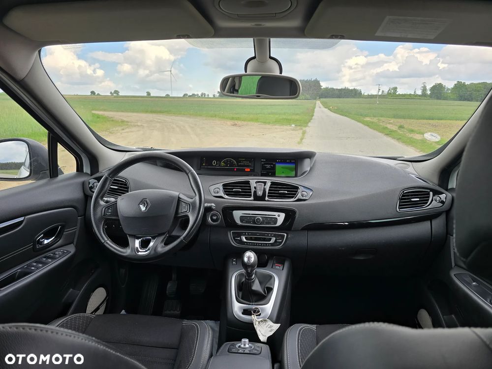 Renault Scenic Energy dCi 130 S&S Bose Edition - 11