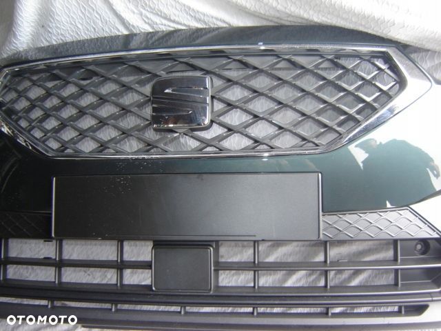 SEAT TARRACO ZDERZAK PRZÓD POD KOLOR LX6T - 2