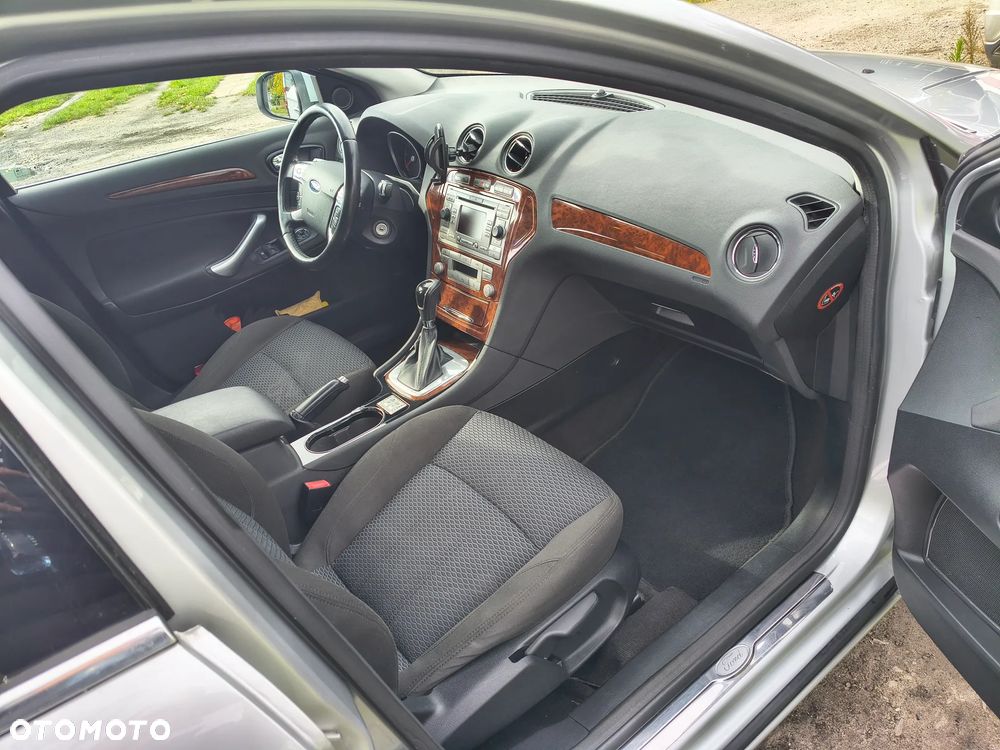 Ford Mondeo - 7