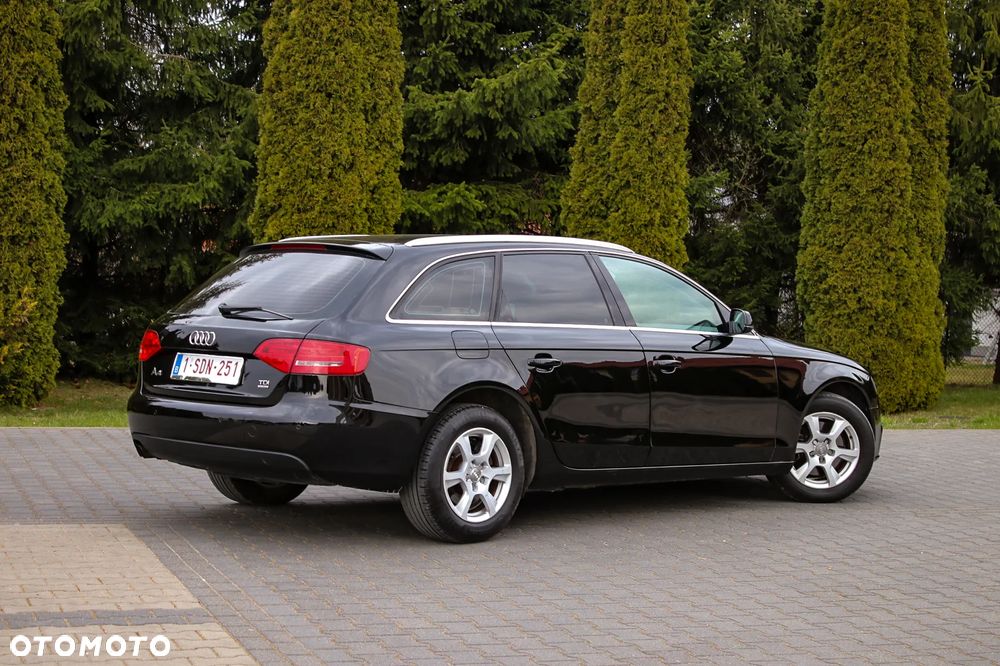 Audi A4 Avant - 6