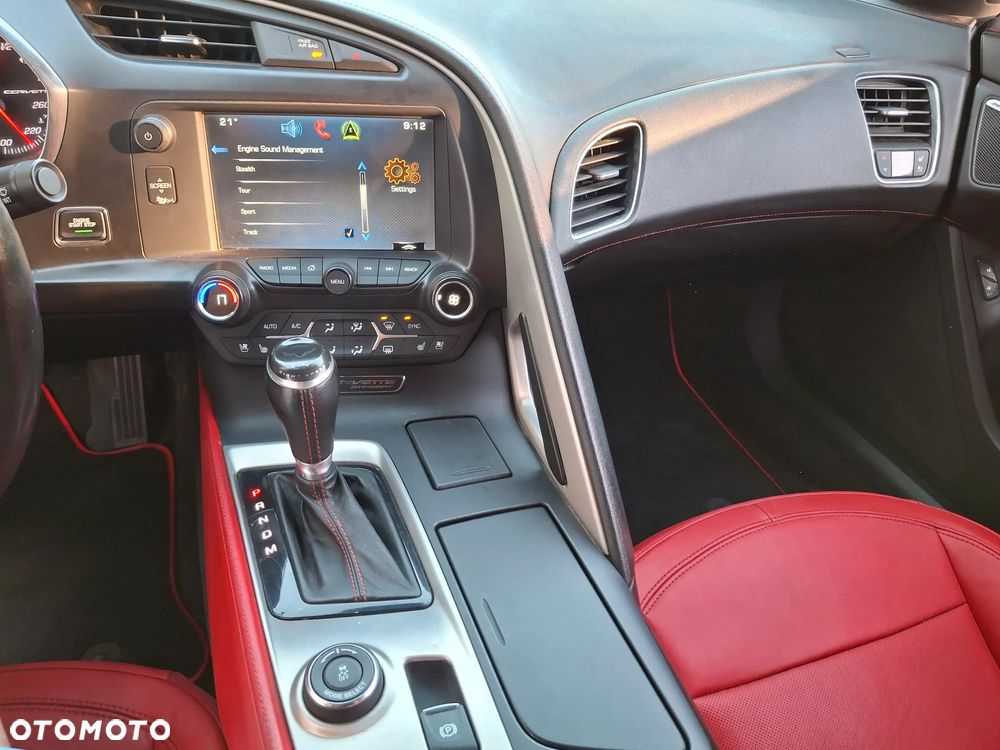 Chevrolet Corvette Stingray 2LT 6.2 V8 Automatik - 29