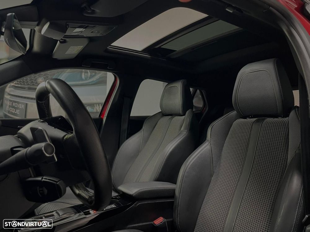 Peugeot 2008 1.2 PureTech Allure EAT8 - 2