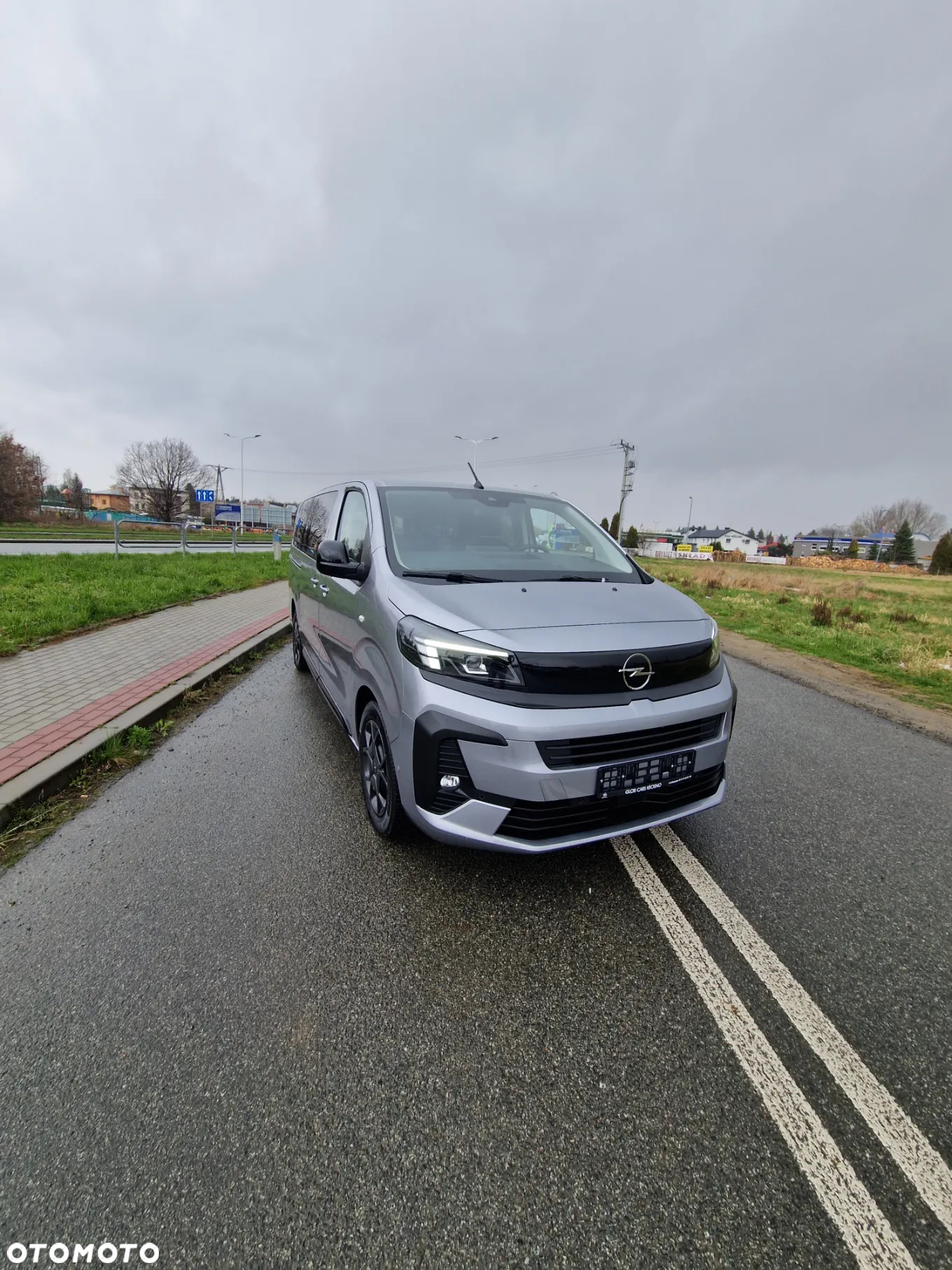 Opel Vivaro - 13