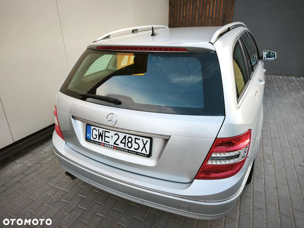 Mercedes-Benz Klasa C 200 (BlueEFFICIENCY) 7G-TRONIC Elegance - 8