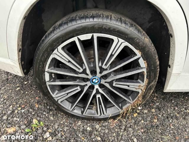 BMW iX1 xDrive30 66.5kWh M Sport Edition - 3