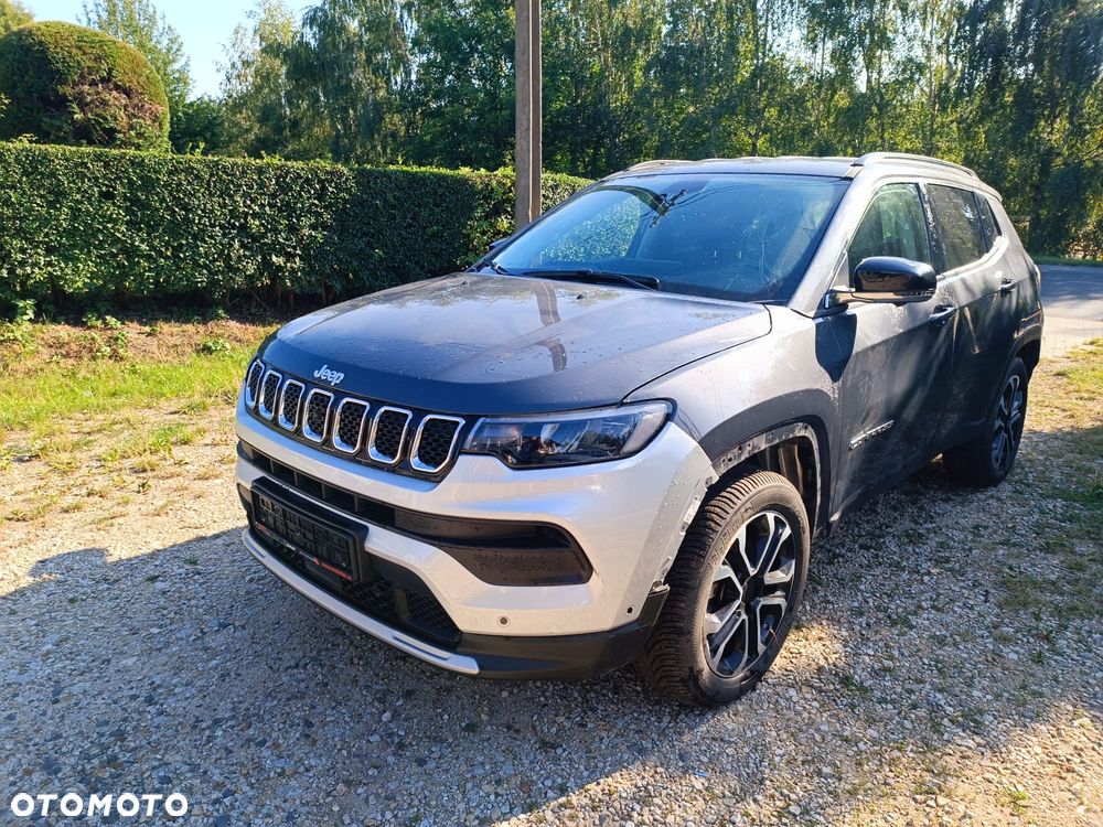 Jeep Compass - 1