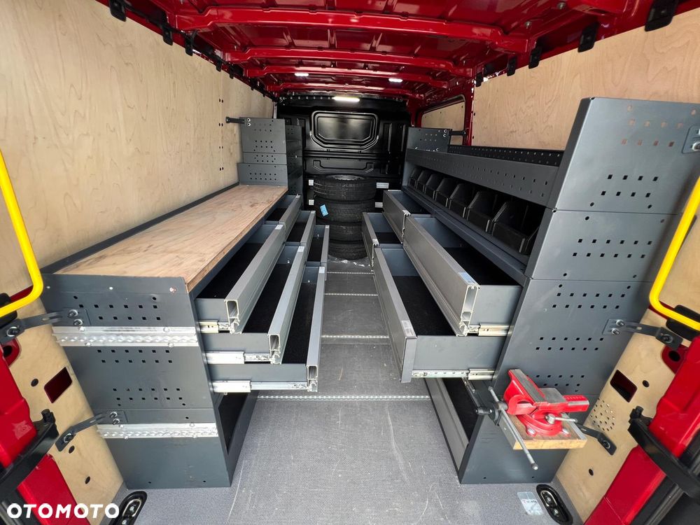 Volkswagen CRAFTER 2,0 TDI ZABUDOWA WARSZTATOWA WURTH / SERWIS ASO VW / FABRYCZNY LAKIER - 28