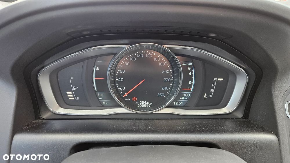 Volvo XC 60 T5 AWD Summum - 17