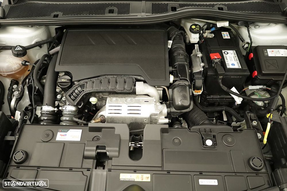 Citroën C4 1.2 PureTech Plus EAT8 - 25