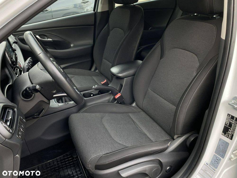 Hyundai i30 - 29