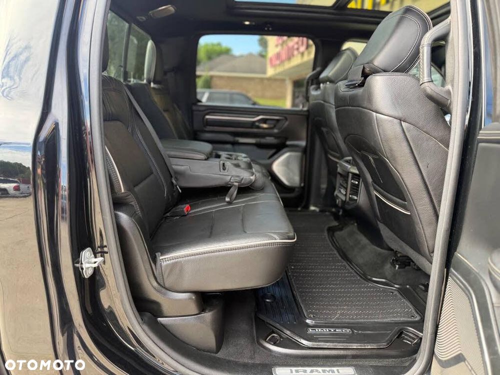 RAM 1500 5.7 Crew Cab Limited - 19
