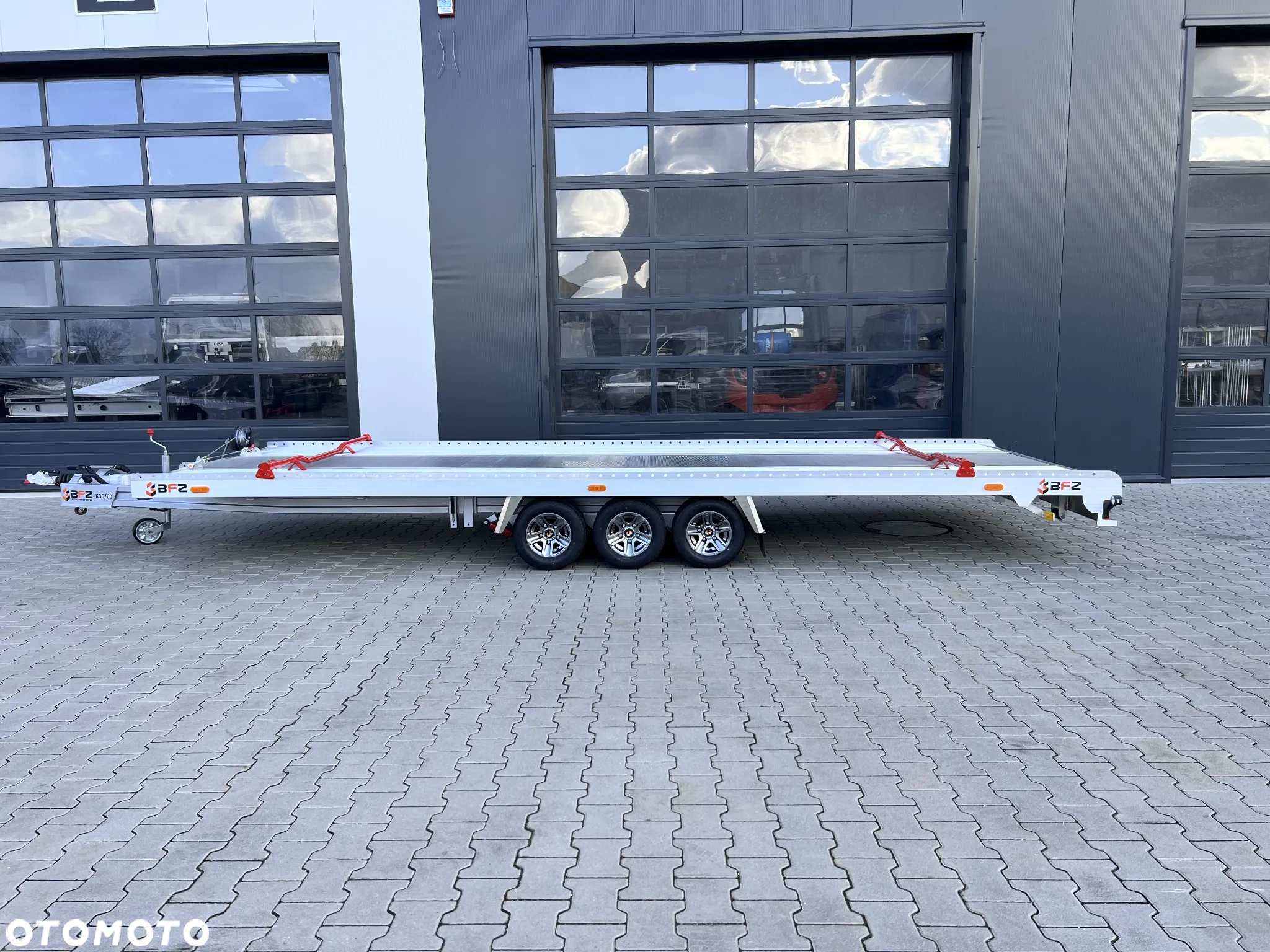 BFZ BFZ-K35/60E Kiprowana 6m + wyciągarka elektryczna - 2