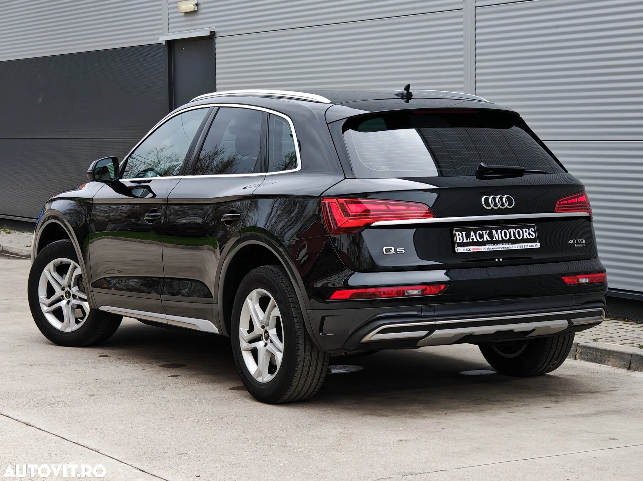 Audi Q5 40 TDI quattro S tronic S line business - 5