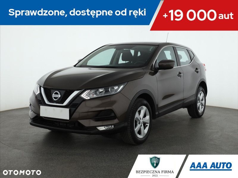 Nissan Qashqai - 1
