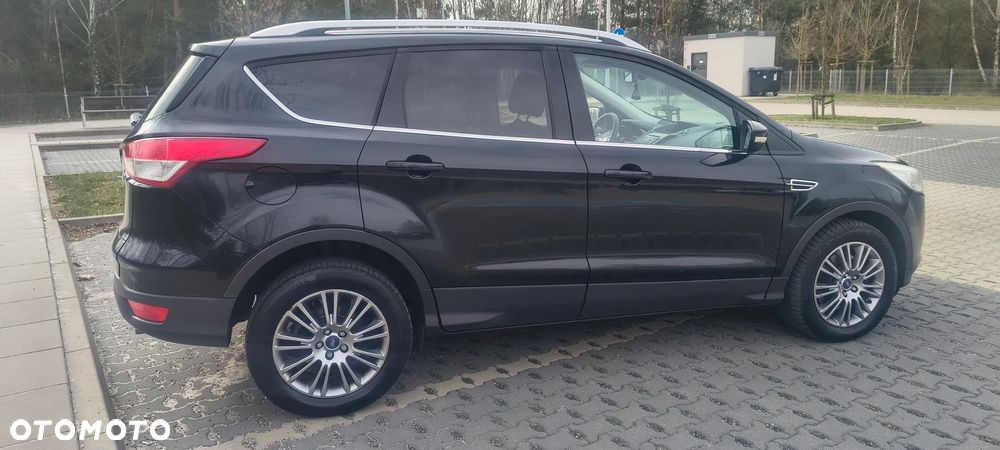 Ford Kuga 2.0 TDCi 2x4 Trend - 4
