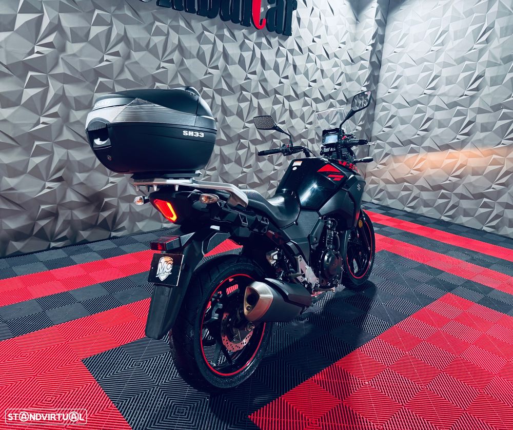 Suzuki V DL STROM 250 - 12