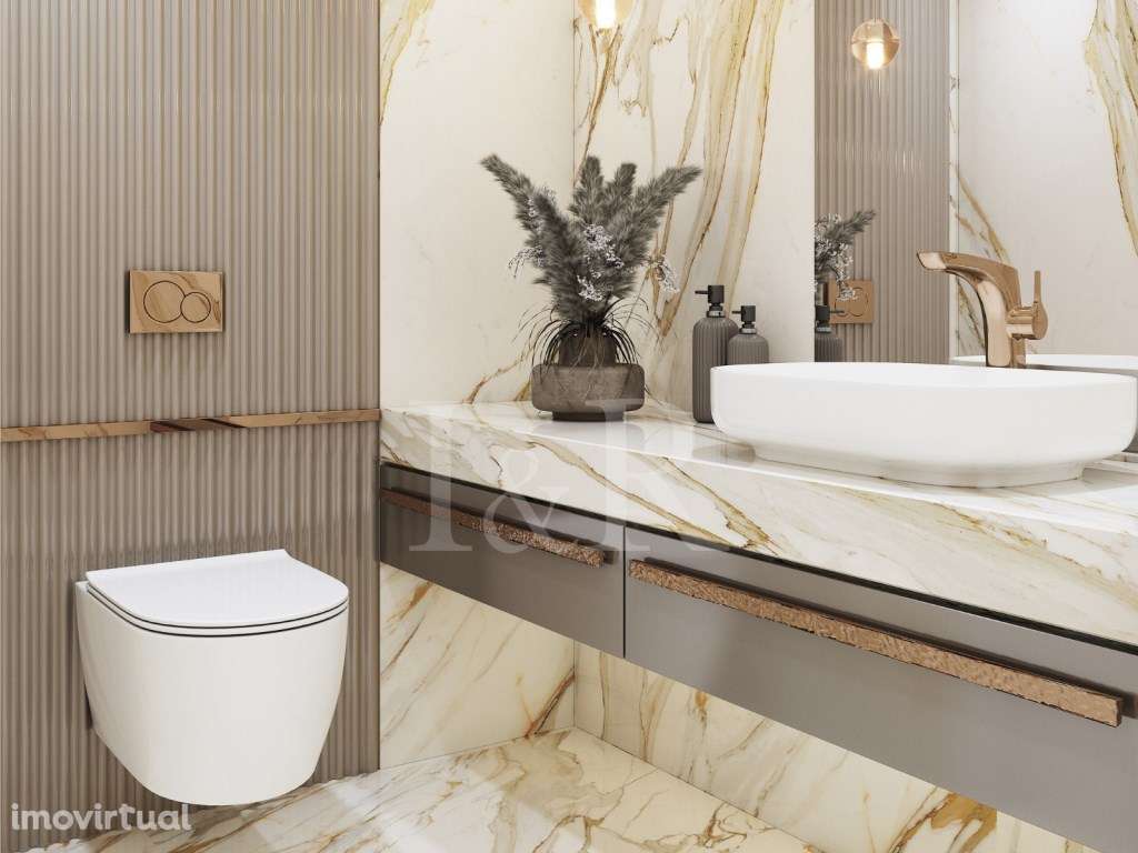 Apartamento T4 com varanda, estacionamento e arrecadação, Lisboa - Grande imagem: 5/24