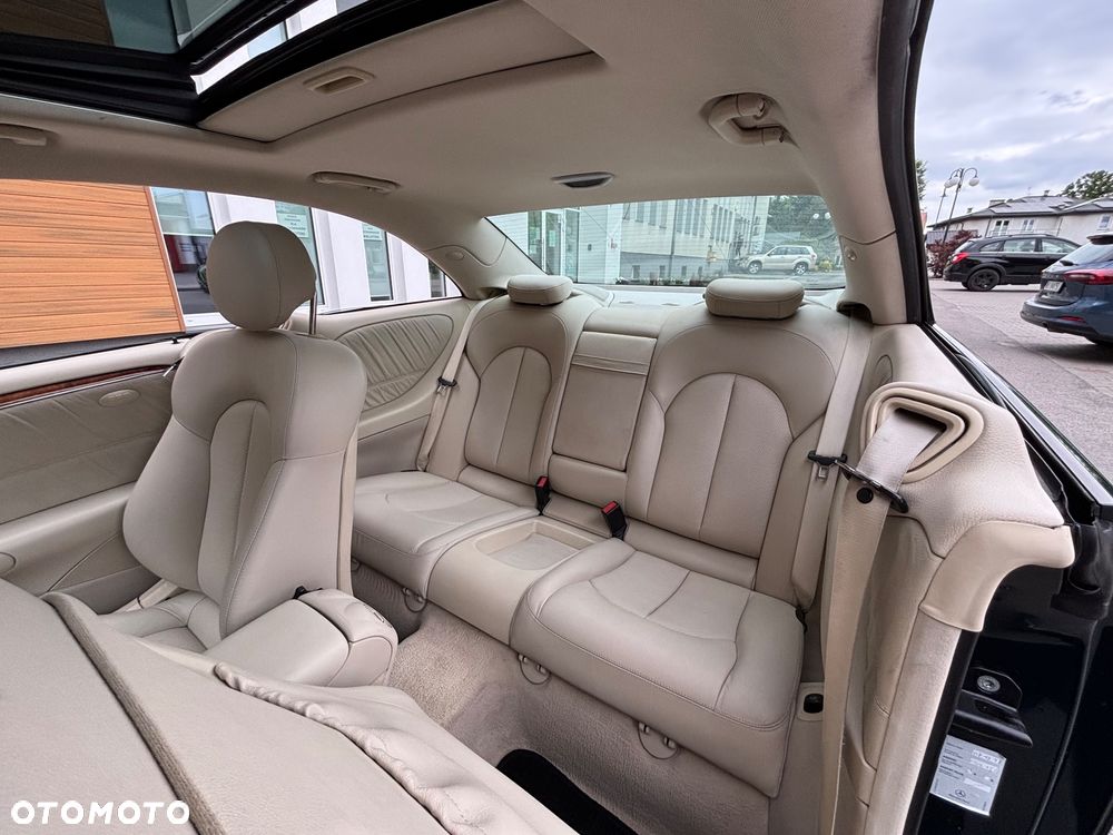 Mercedes-Benz CLK 320 Elegance - 17